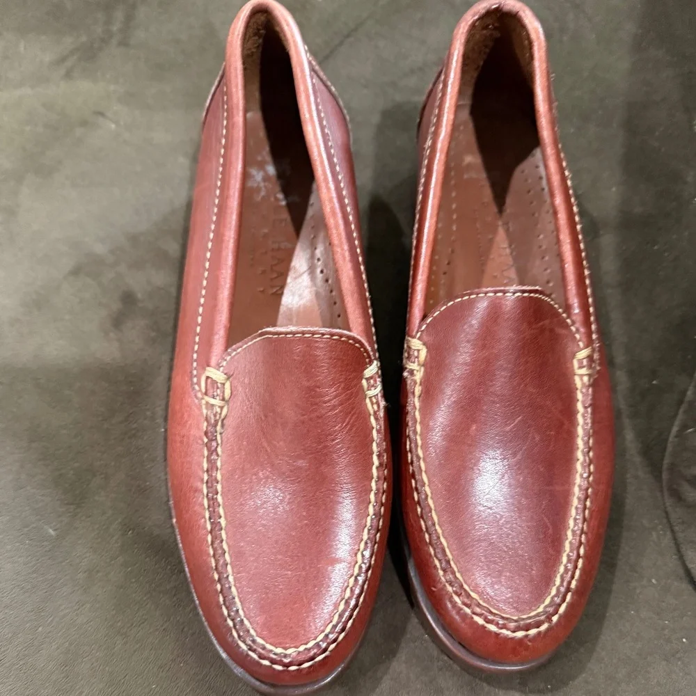 Cole HAAN Brown Leather Loafers. Sz 5 1/2 - Picture 3 of 7